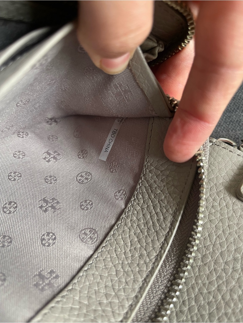 Tory Burch Gray Crossbody Bag - Picture 4 of 4